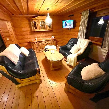 Trinity Log Cabin Wellness Resort Štrba Eksteriør billede