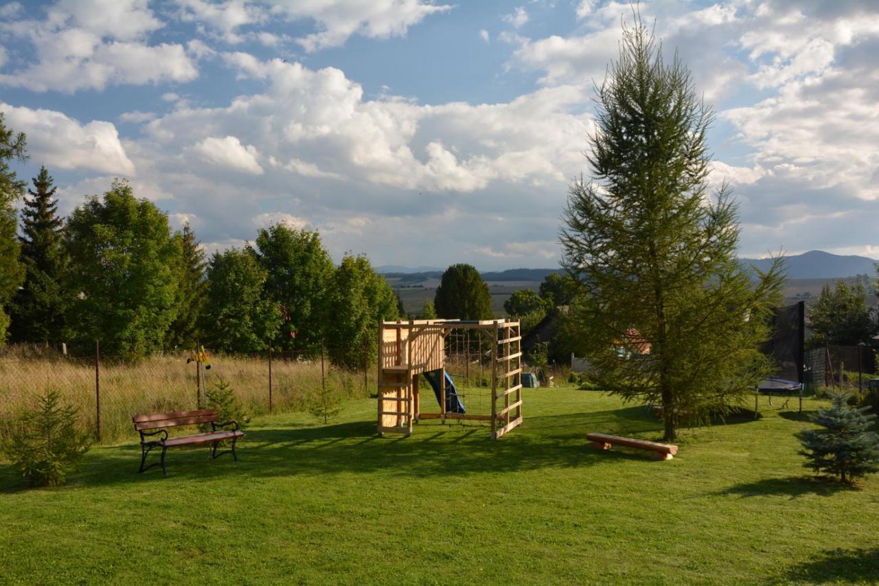 Trinity Log Cabin Wellness Resort Štrba Eksteriør billede