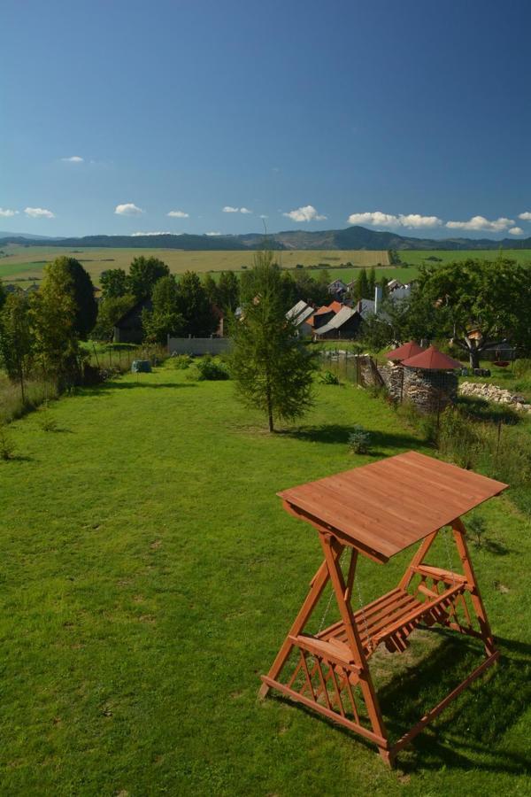 Trinity Log Cabin Wellness Resort Štrba Eksteriør billede
