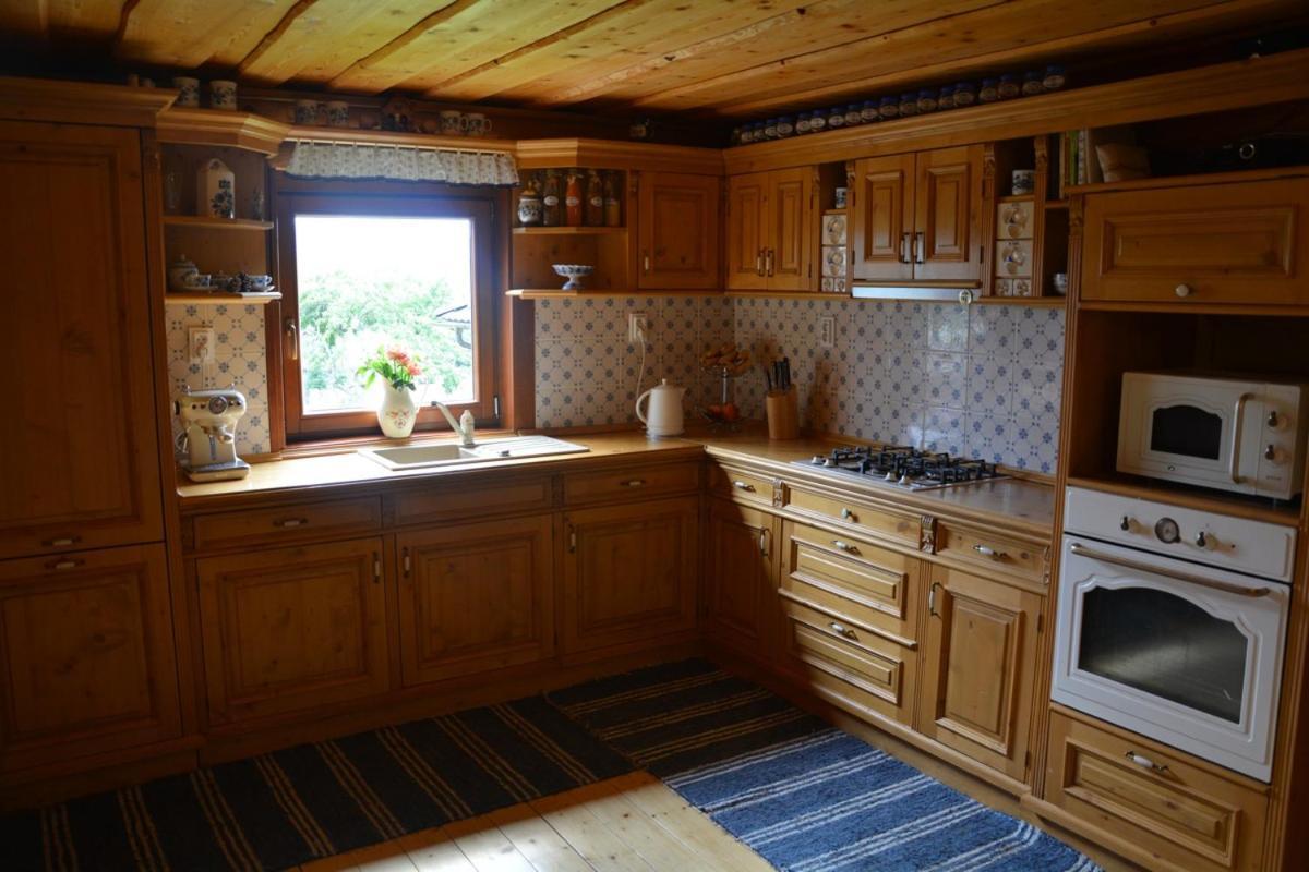 Trinity Log Cabin Wellness Resort Štrba Eksteriør billede