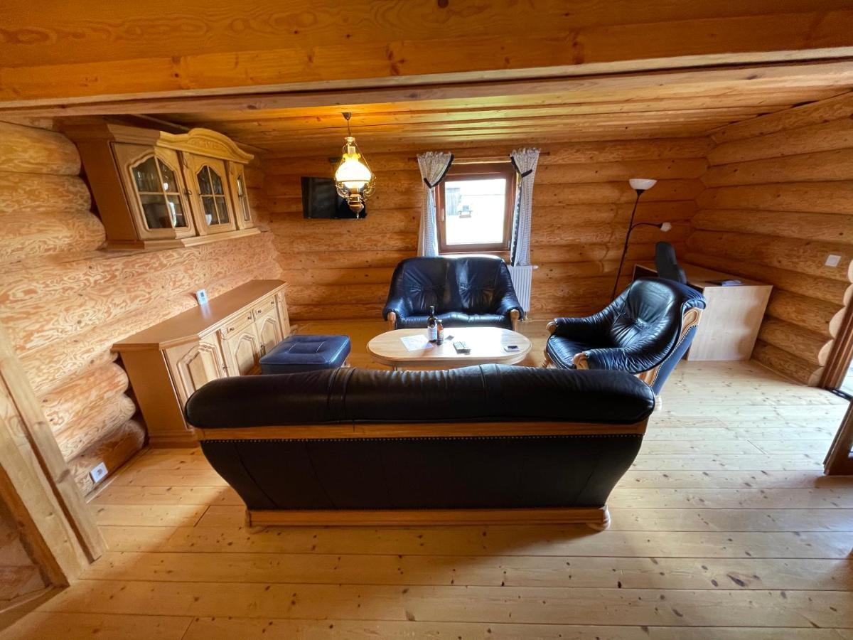Trinity Log Cabin Wellness Resort Štrba Eksteriør billede