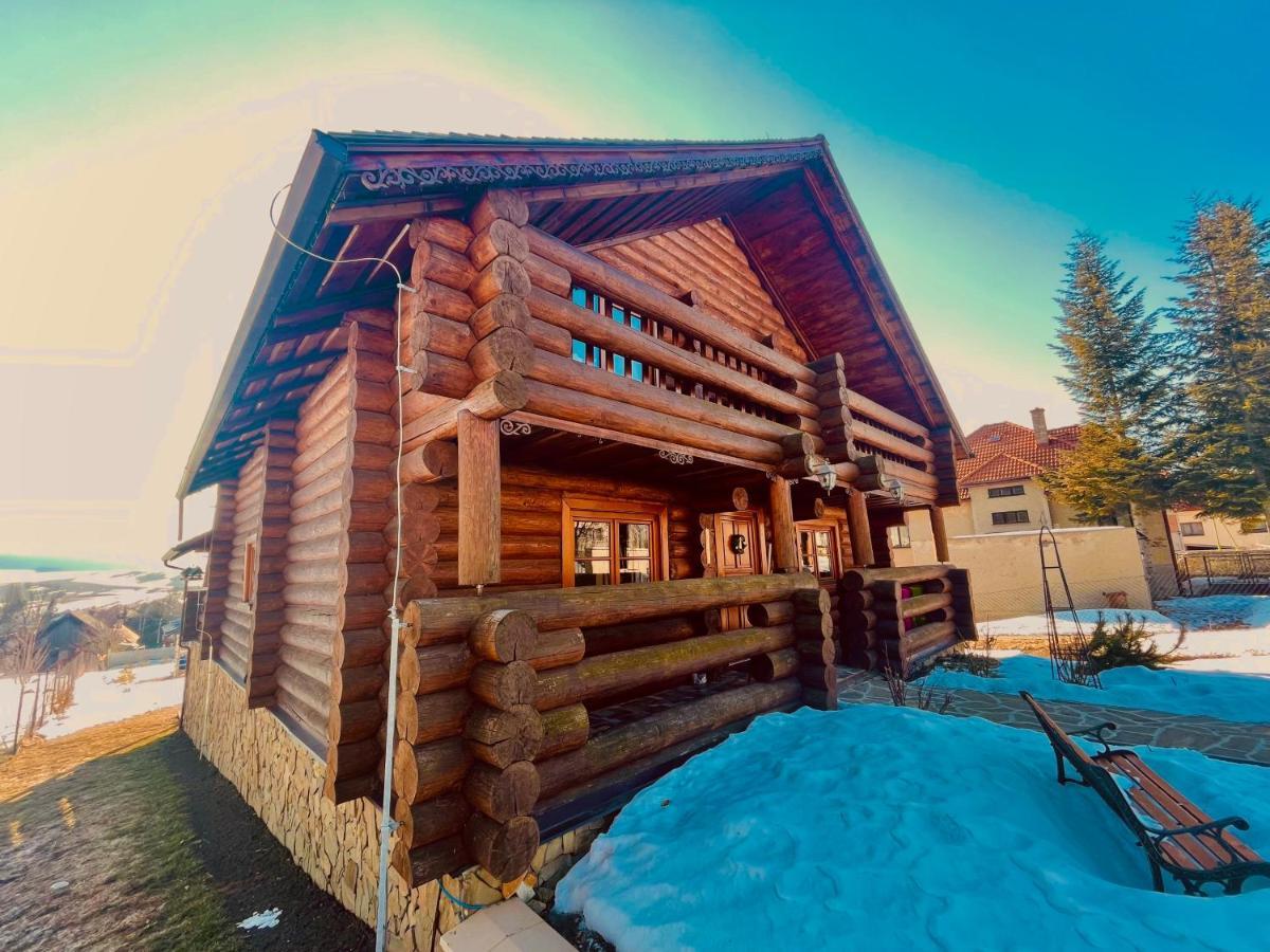 Trinity Log Cabin Wellness Resort Štrba Eksteriør billede